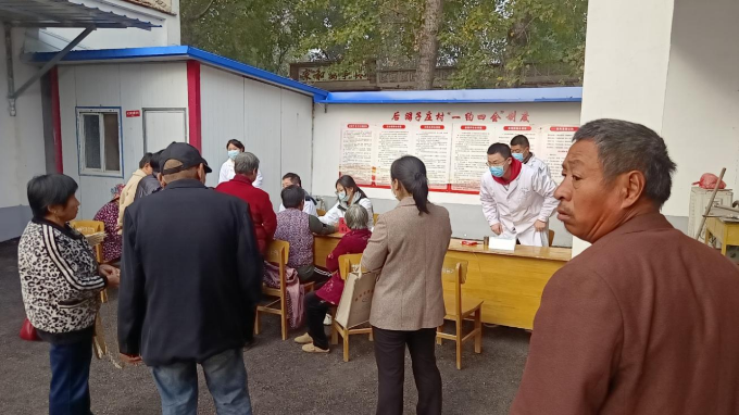 马庄桥镇开展义诊到村活动